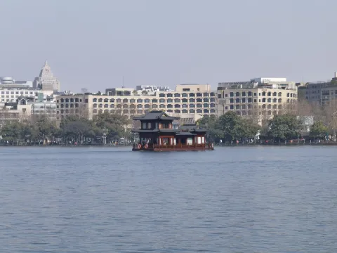 西湖游船5