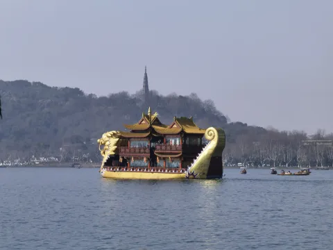 西湖游船7