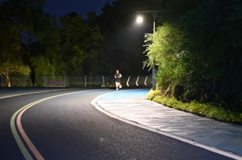 舟山东海云廊绿道夜景7