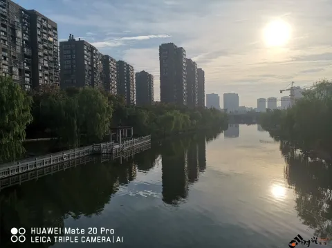早晨的晨光