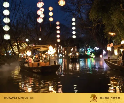 夜色中坐摇橹船赏灯22