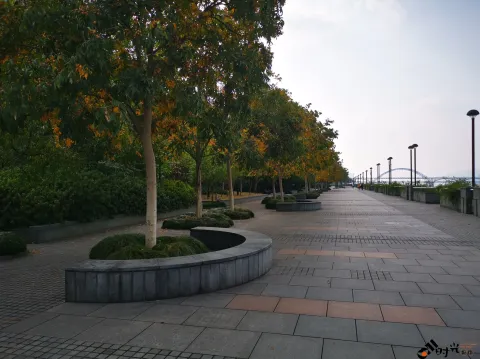钱江南岸