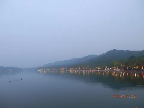 西湖游玩