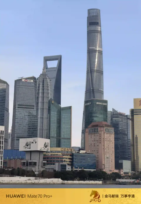上海外滩与黄浦江两岸的景色12