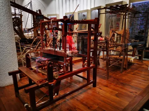 丝绸博物馆织造用具