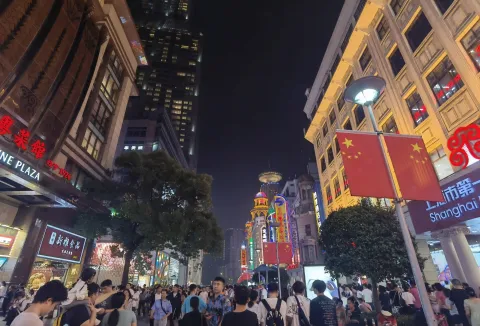 南京路步行街的夜晚3