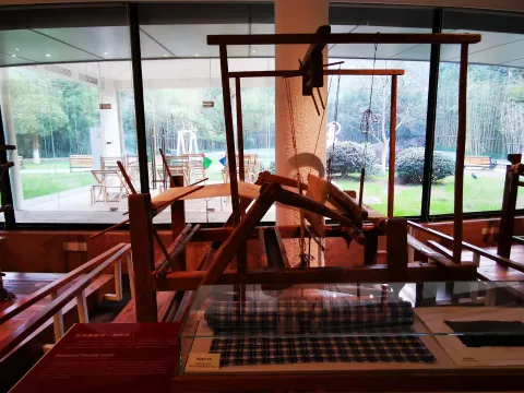 丝绸博物馆织造用具