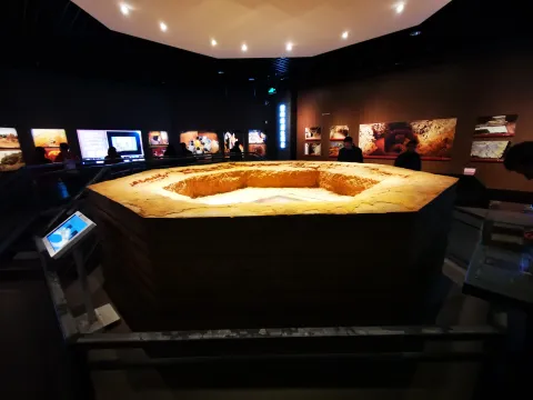 浙江省博物馆-雷峰塔文物展览