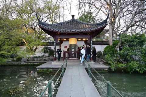 平湖秋月5