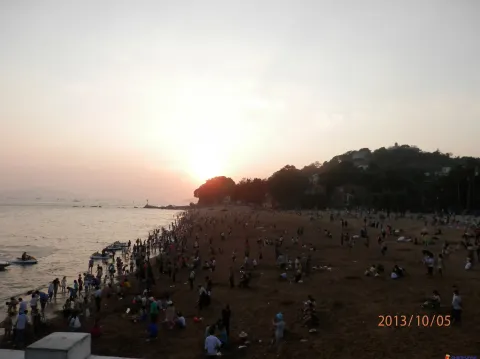 鼓浪屿，落日时分的沙滩